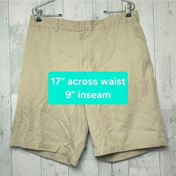 Greg Norman Men's Flat Front Khaki Beige Classic Golf Shorts Sz 34 - Picture 2 of 5